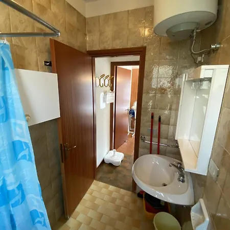 (1) Giovanni Versolatto Apartment